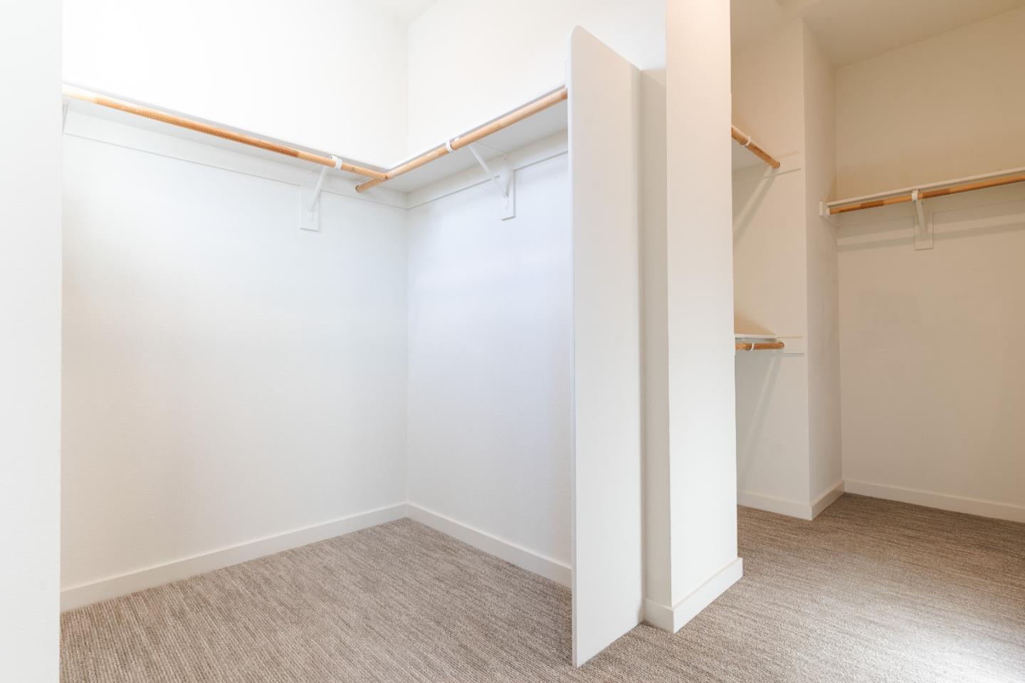 842 Gridley Terrace Unit: 2