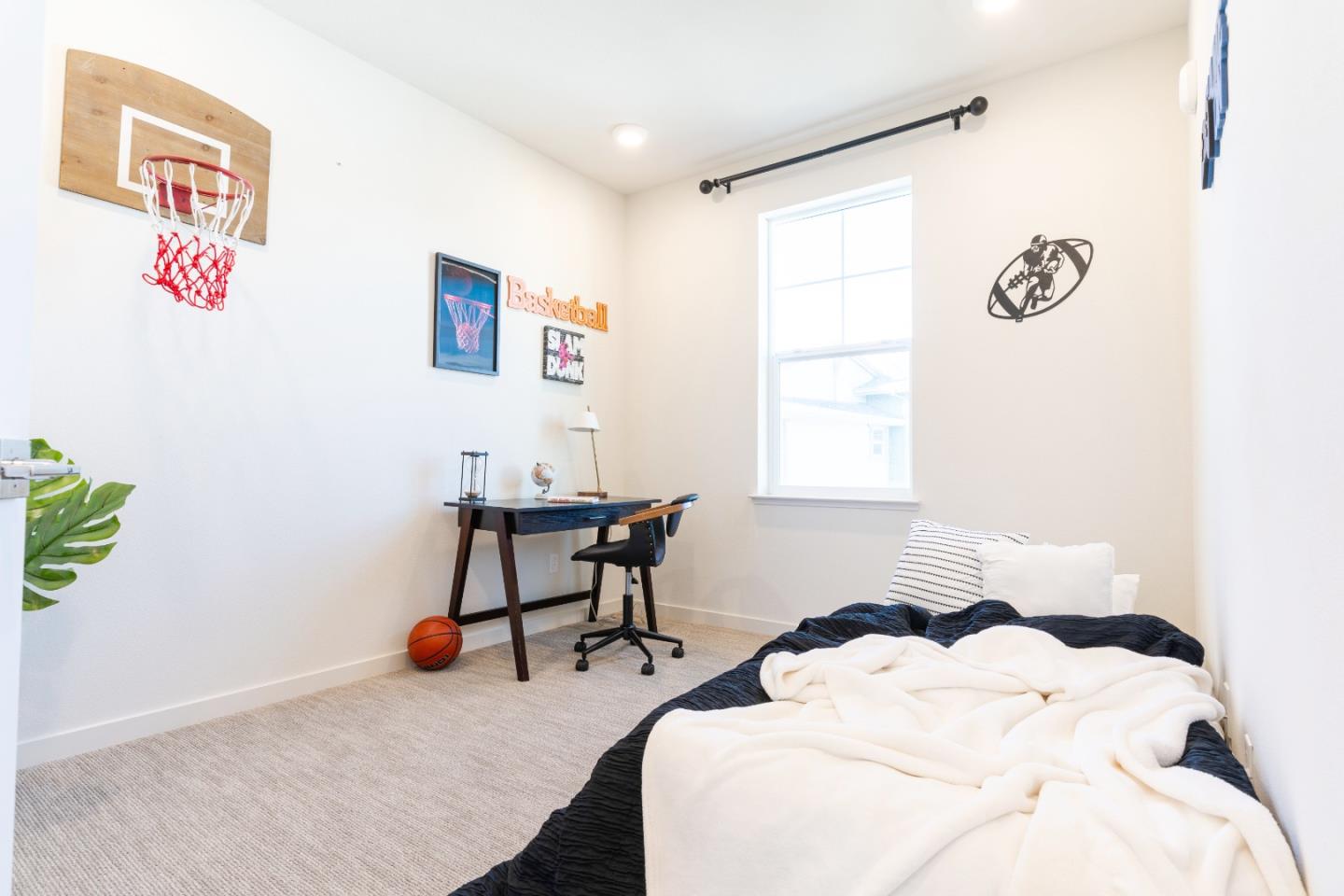 842 Gridley Terrace Unit: 2