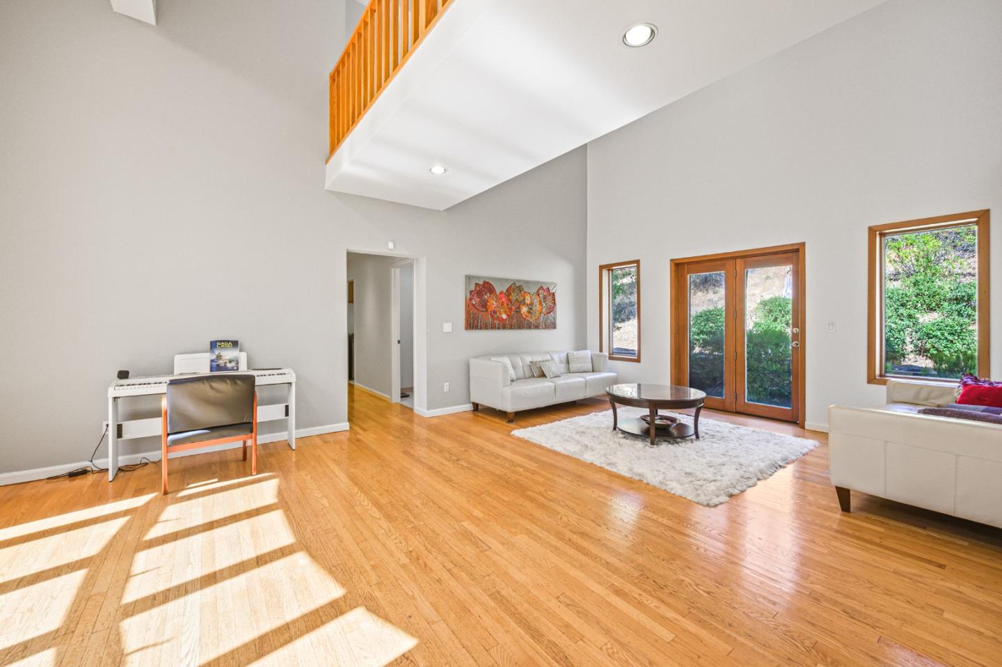 3265 Greenhills Drive