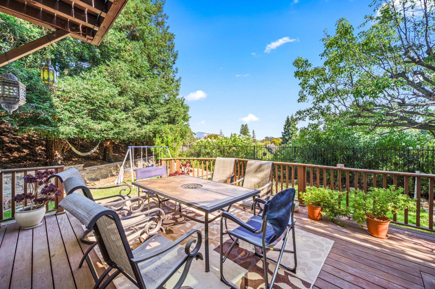3265 Greenhills Drive