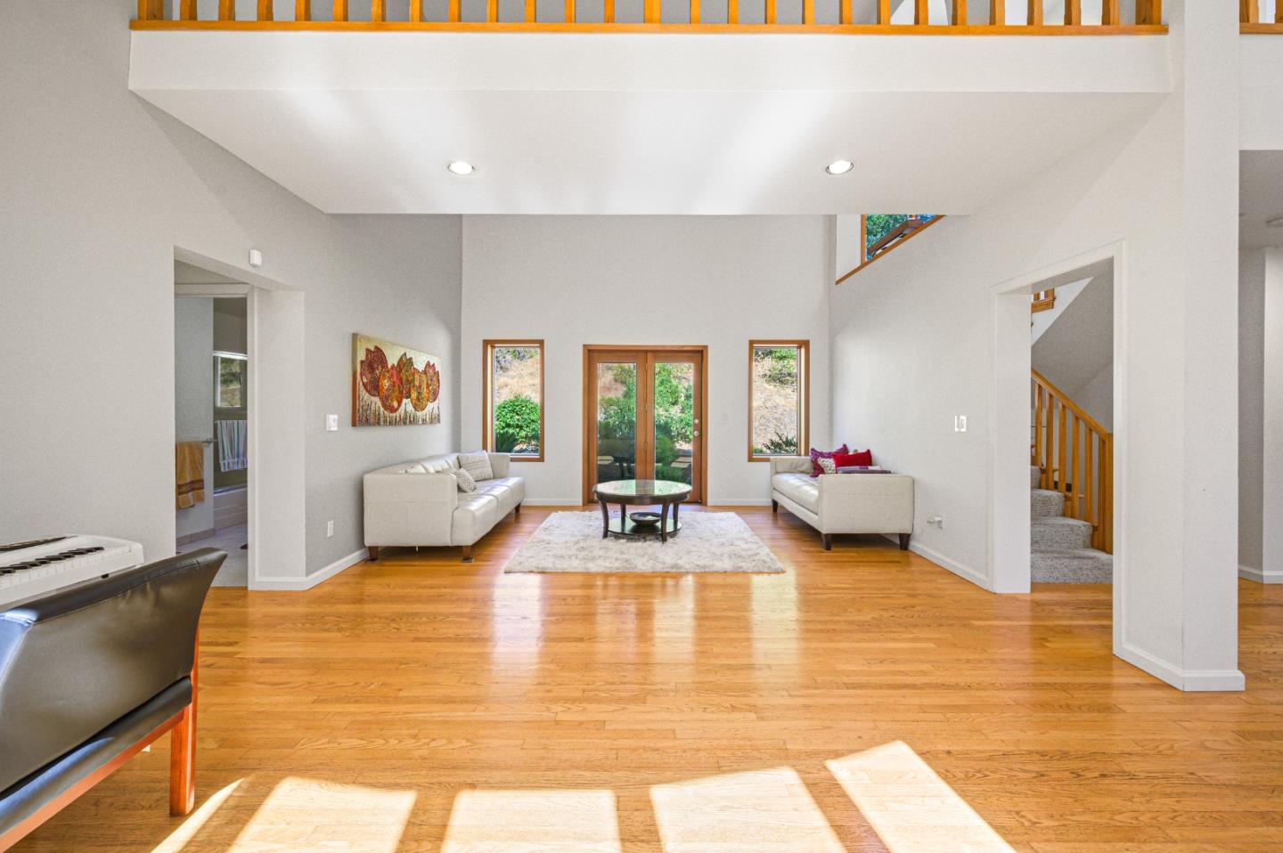 3265 Greenhills Drive