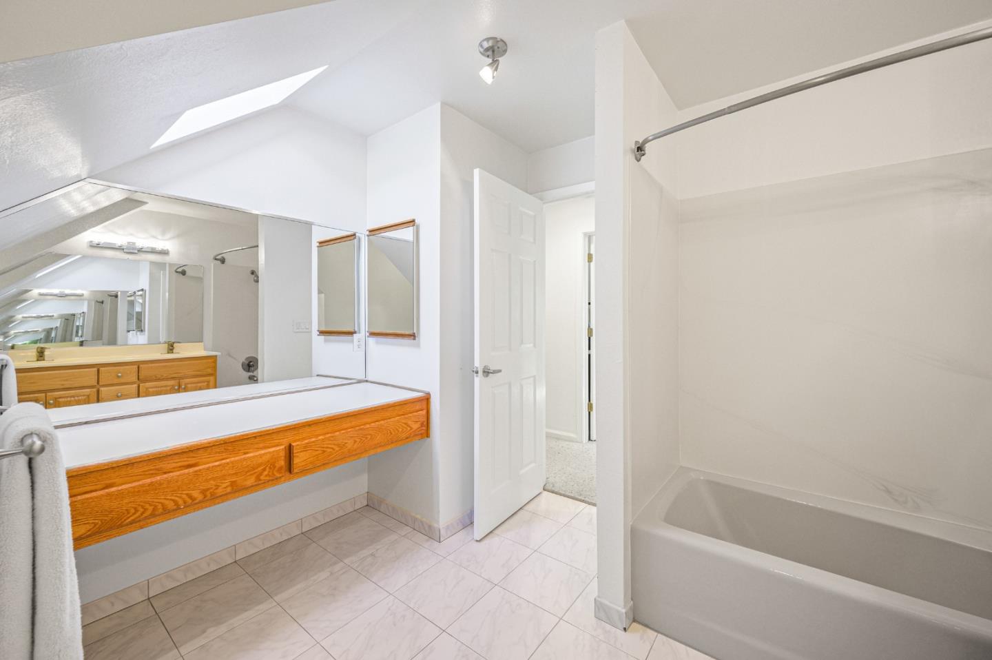 3265 Greenhills Drive