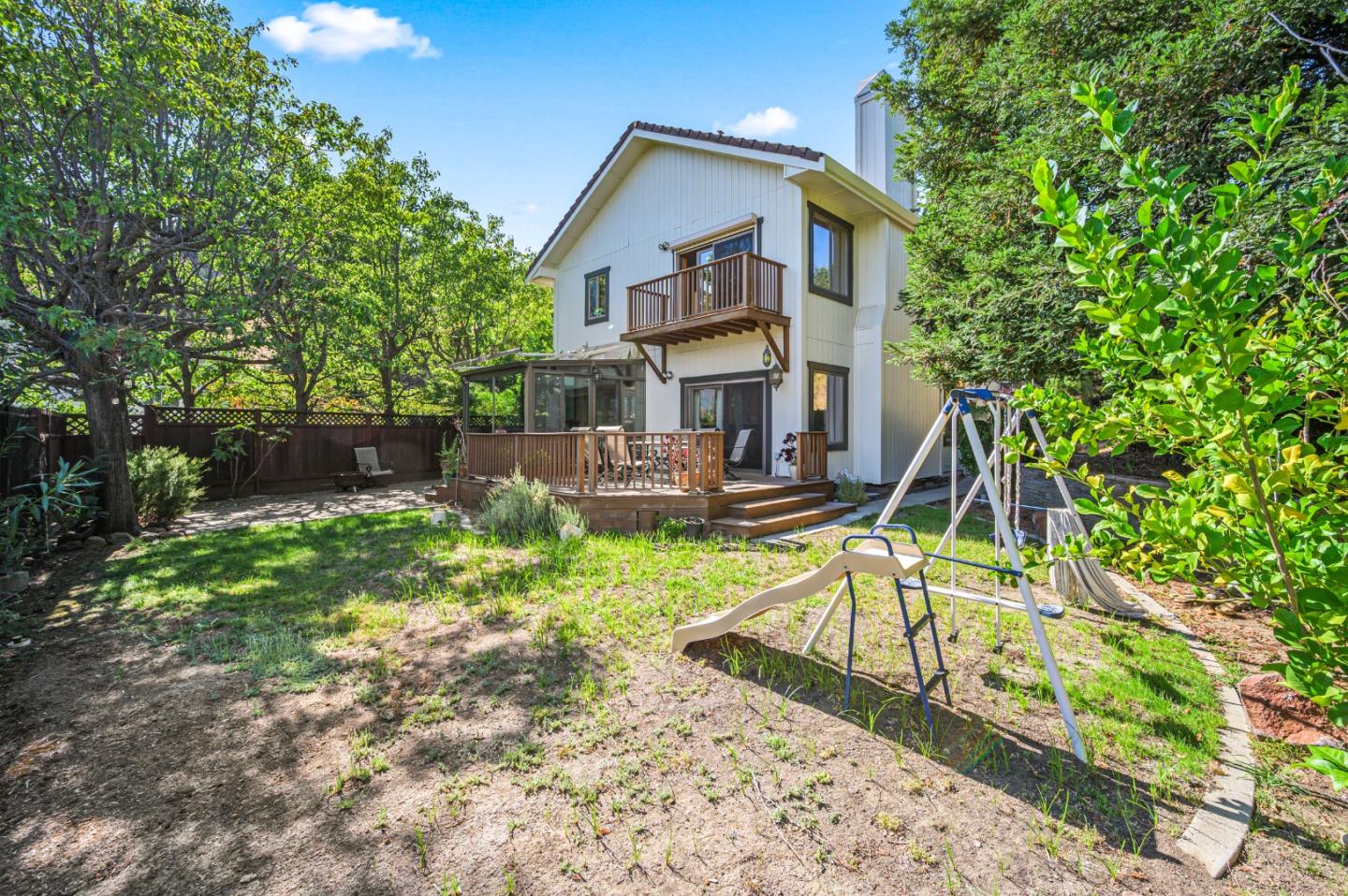3265 Greenhills Drive