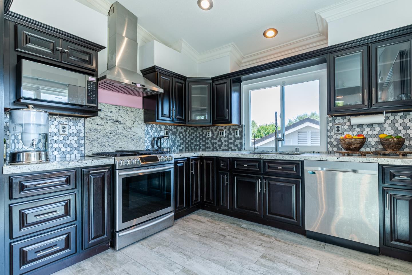 9251 Mockingbird Lane