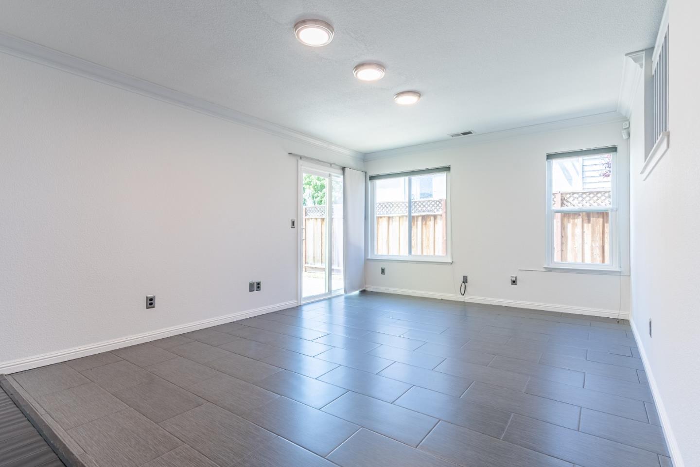 9251 Mockingbird Lane