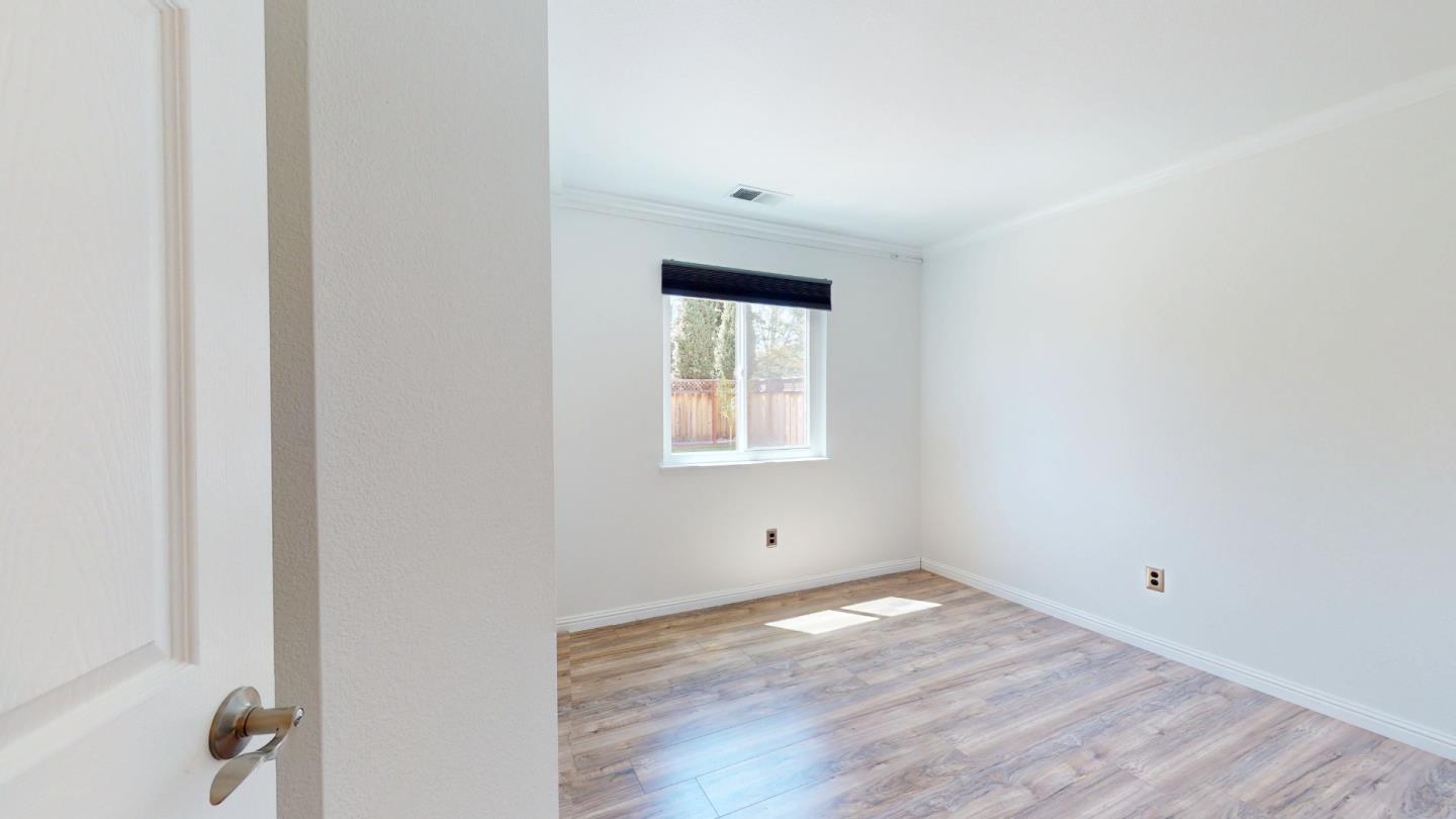 9251 Mockingbird Lane