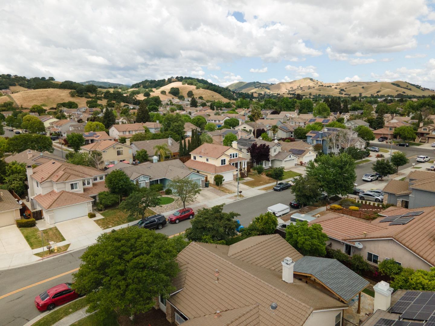 9251 Mockingbird Lane