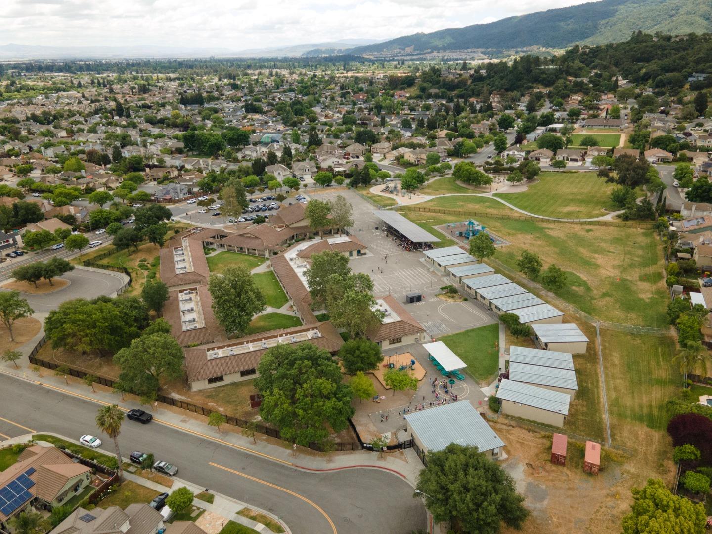 9251 Mockingbird Lane