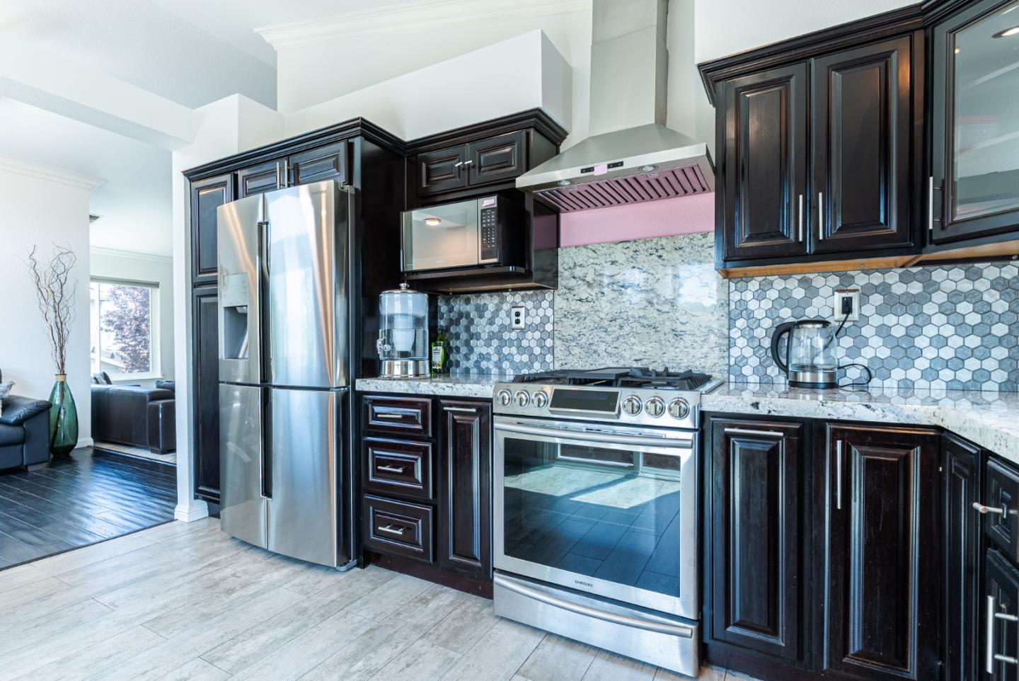 9251 Mockingbird Lane