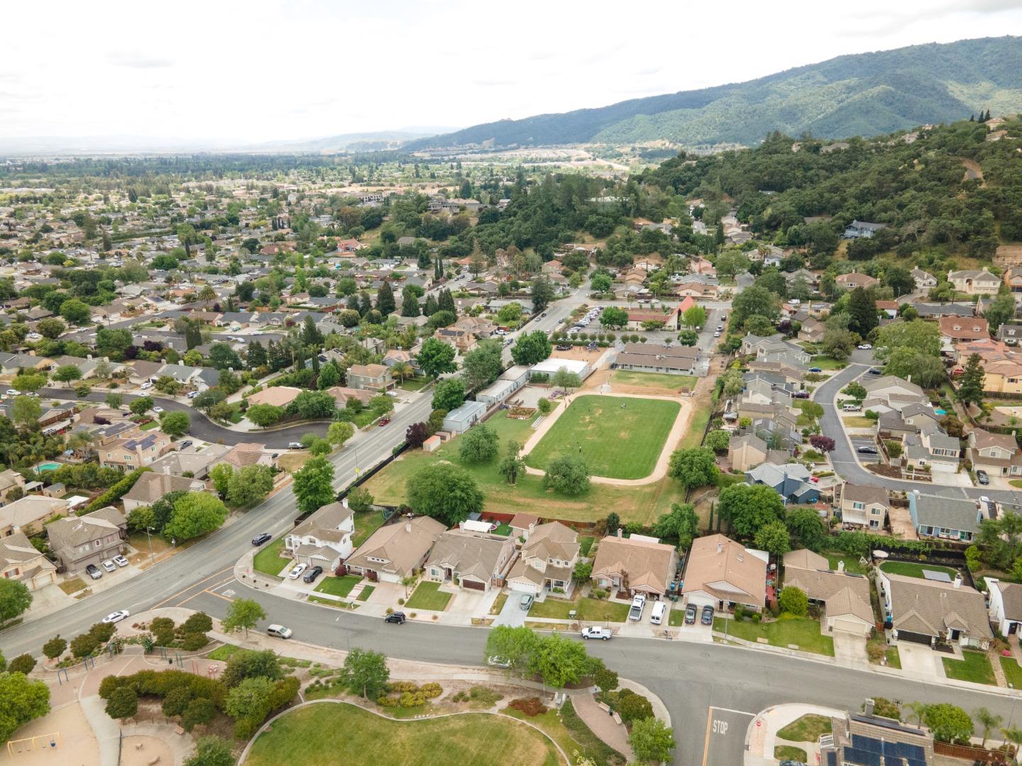 9251 Mockingbird Lane