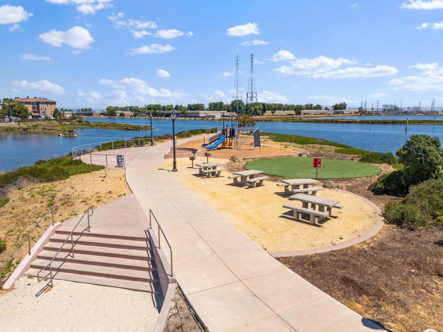 641 Turnbuckle Drive 1701