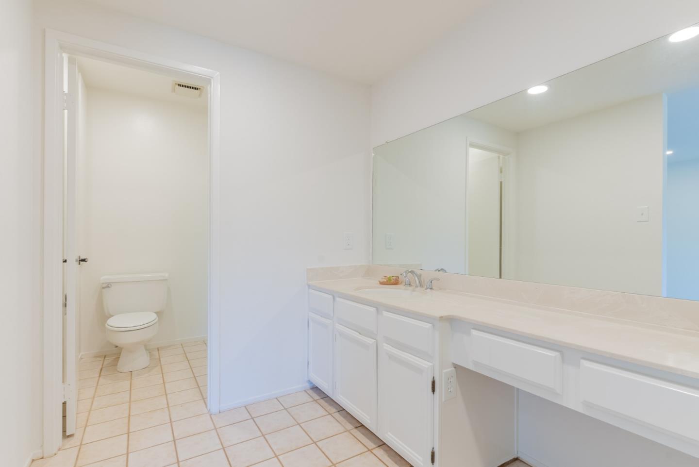 6 Havenridge Court