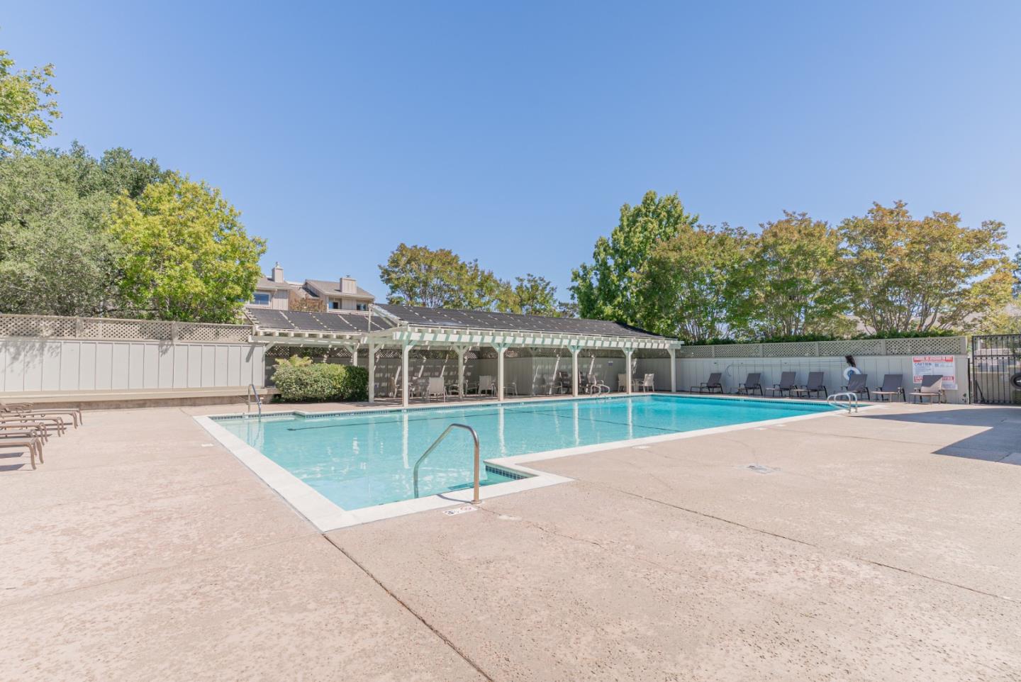 6 Havenridge Court