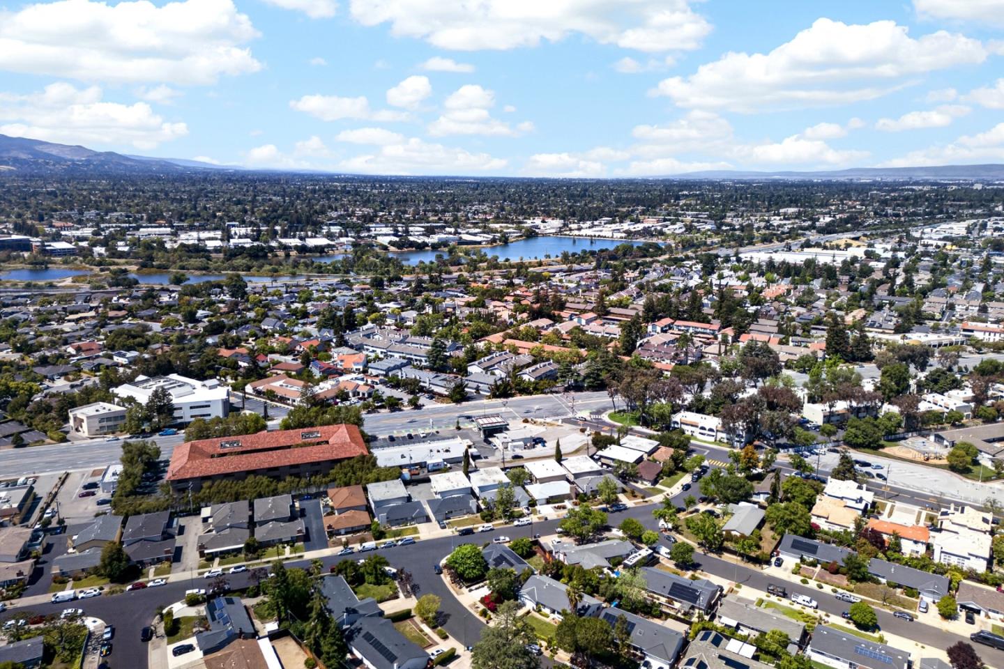 2393 Stratford Drive