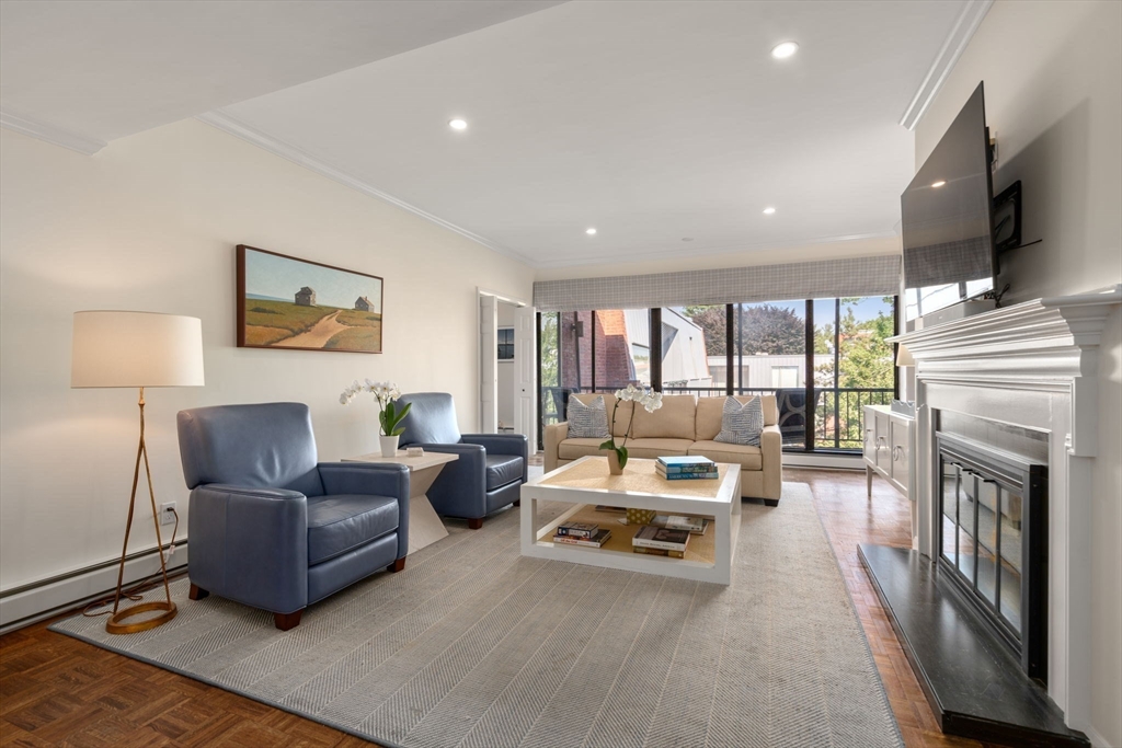 75 Grove Street # 429