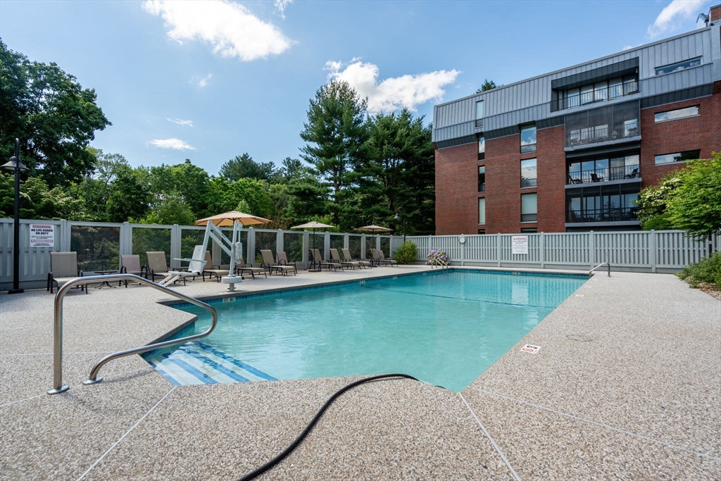 75 Grove Street # 429