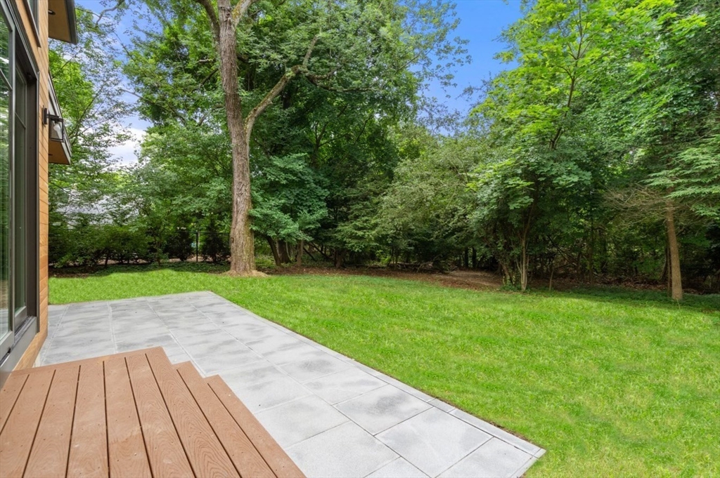 460 Weston Road