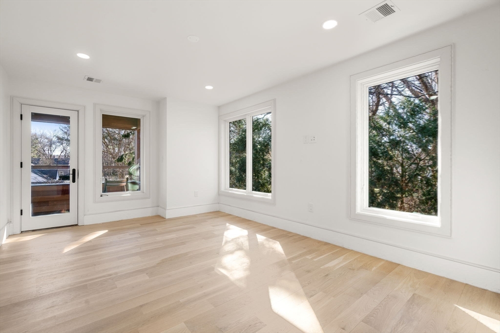 460 Weston Road