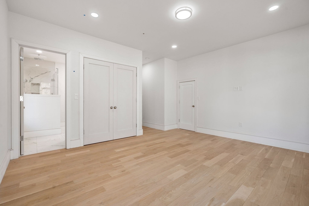 460 Weston Road