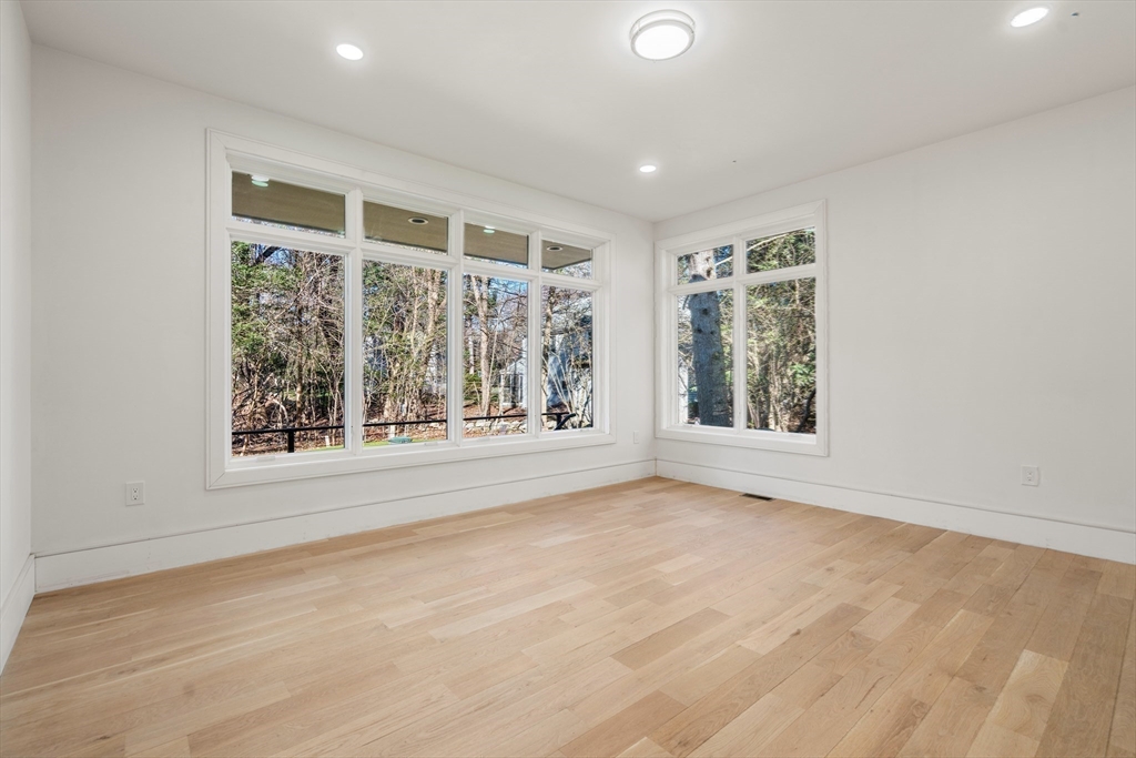 460 Weston Road
