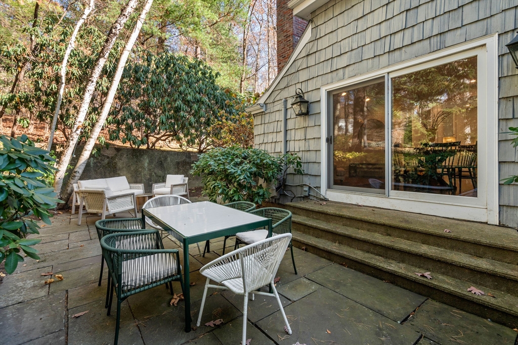 86 Abbott Rd