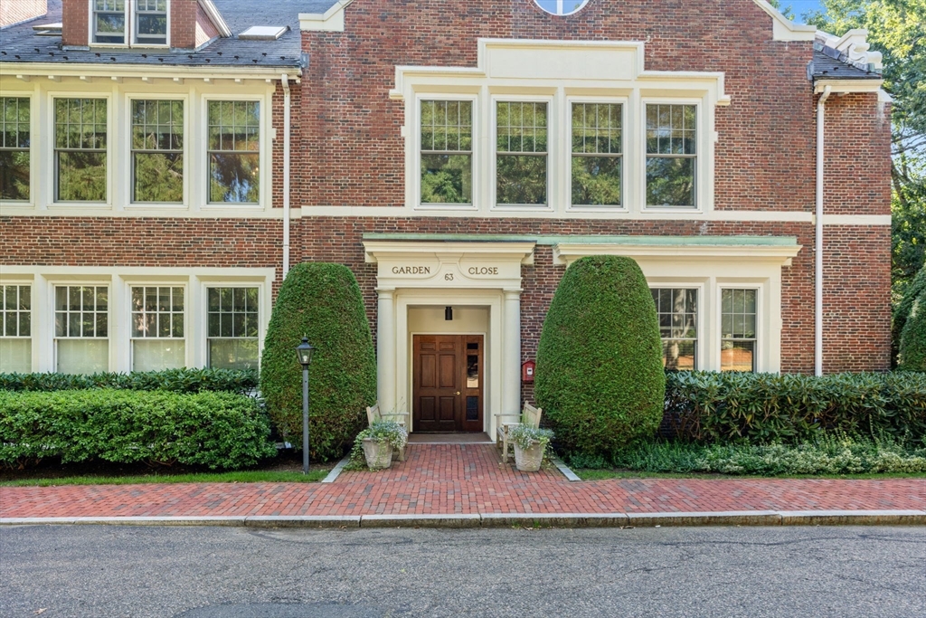 63 Garden Road # G7