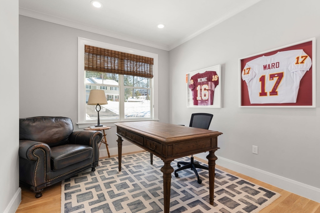 33 Maugus Hill Road