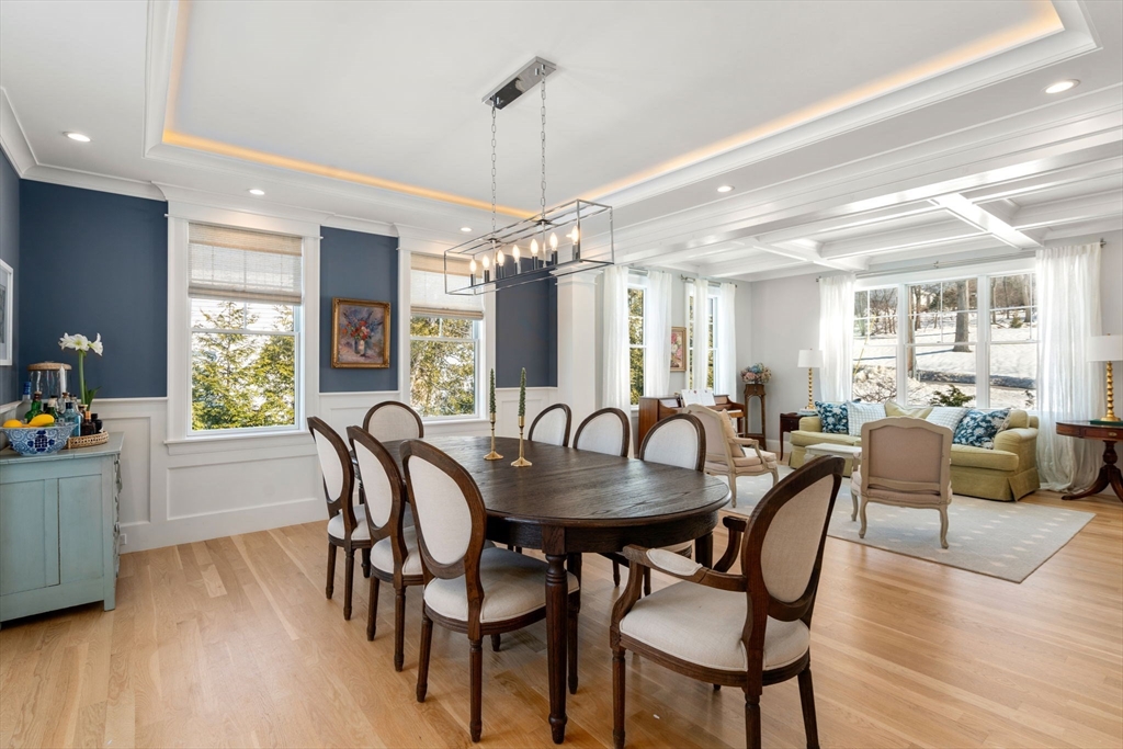 33 Maugus Hill Road