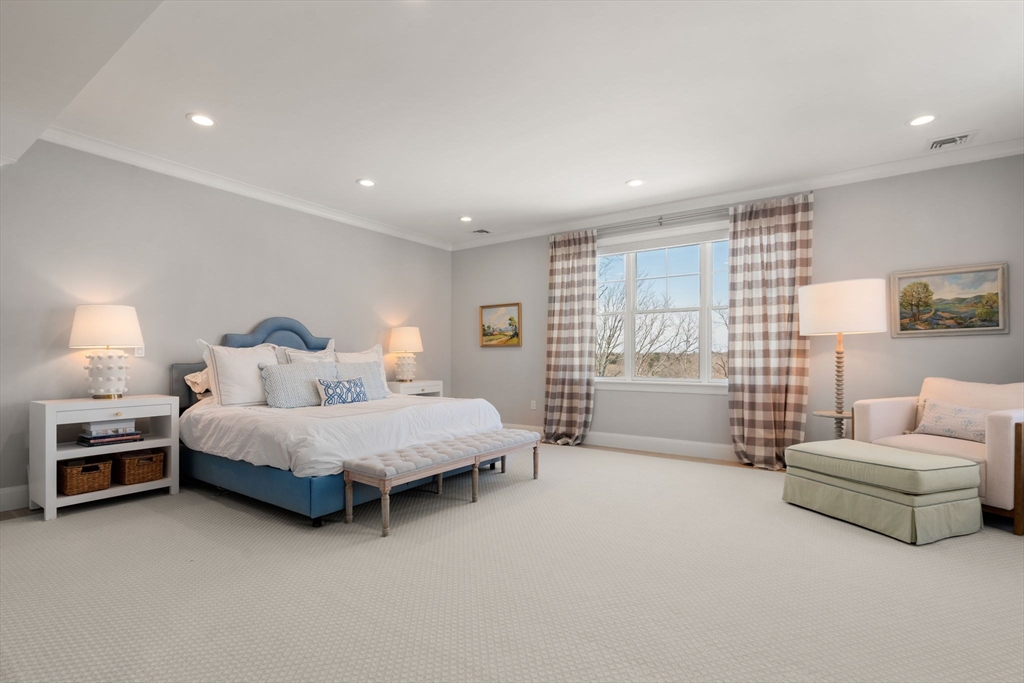 33 Maugus Hill Road
