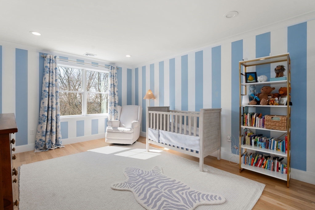 33 Maugus Hill Road