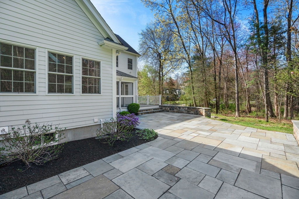 12 Donnelly Drive