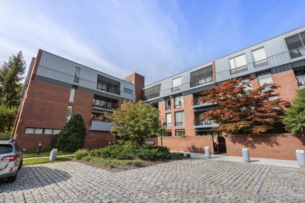 75 Grove Street # 228