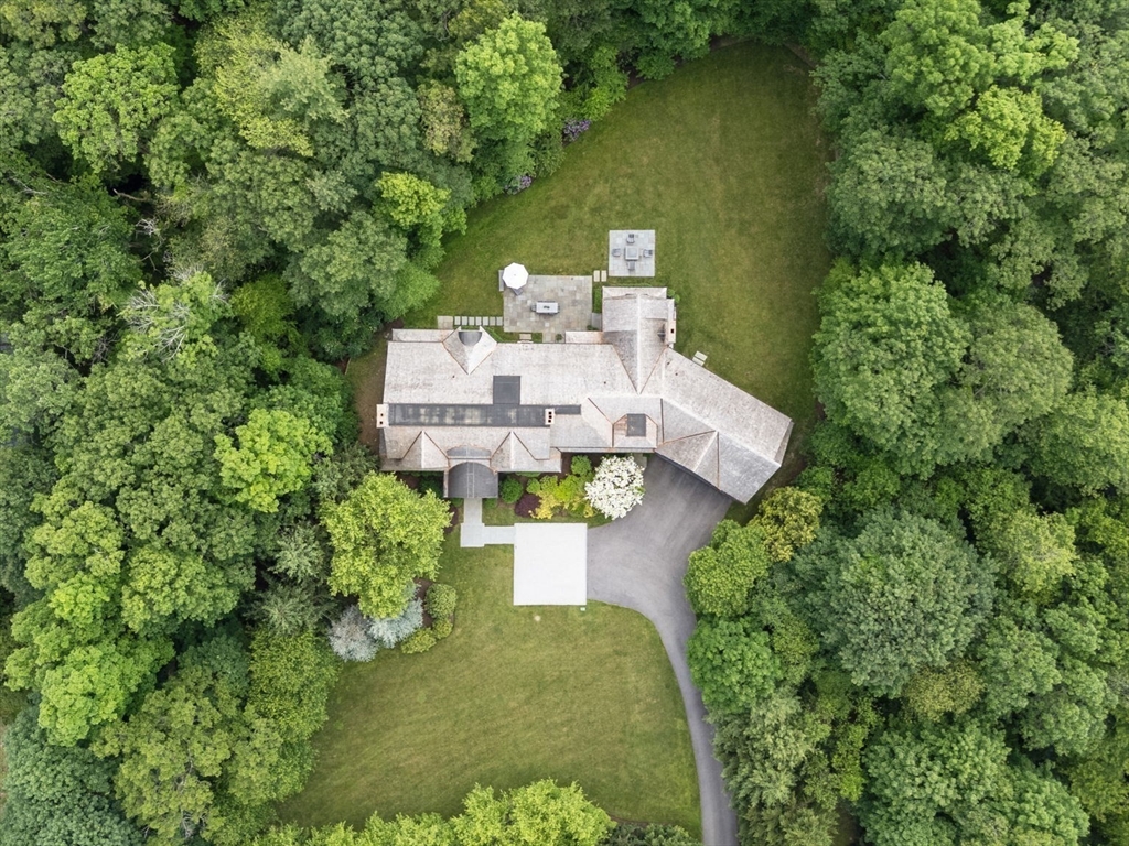 300 Glen Road