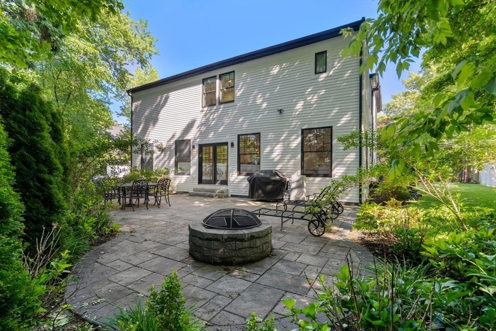 283 Walnut Street