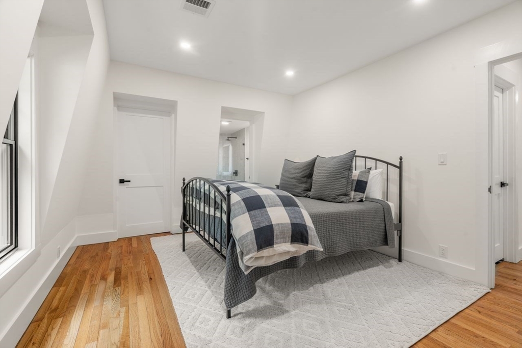 283 Walnut Street