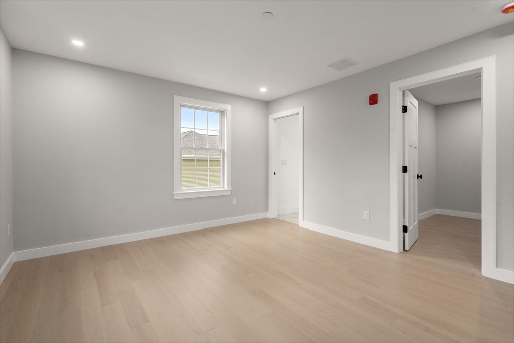 63 Oak Street # B