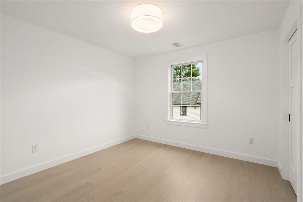 63 Oak Street # B