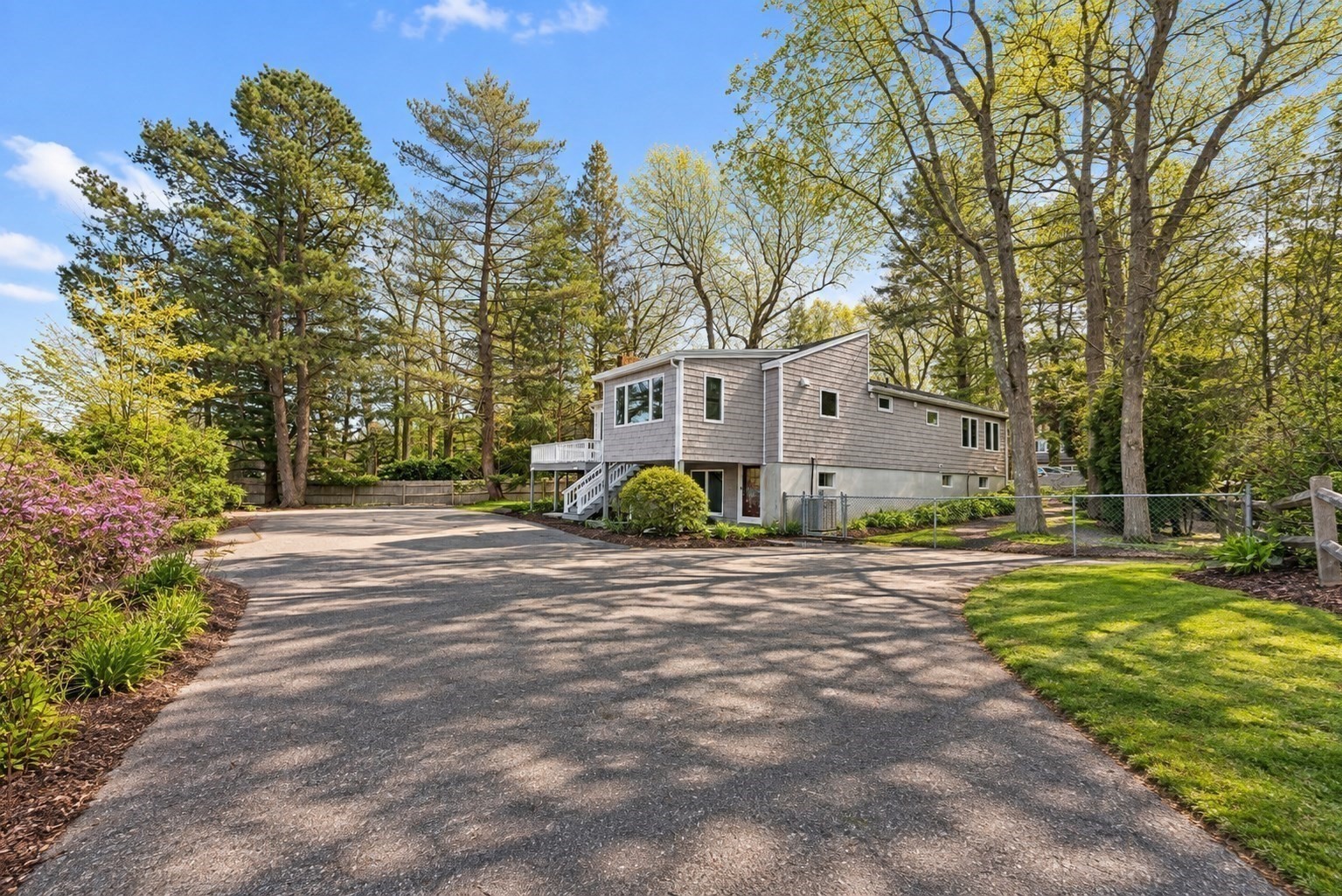 33 College Road