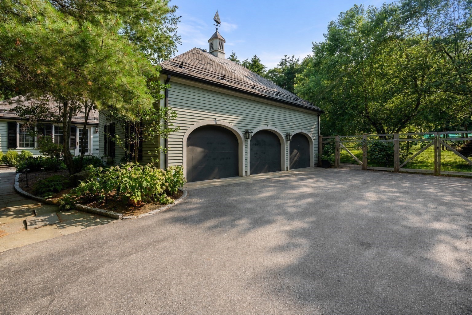 150 Pond Road