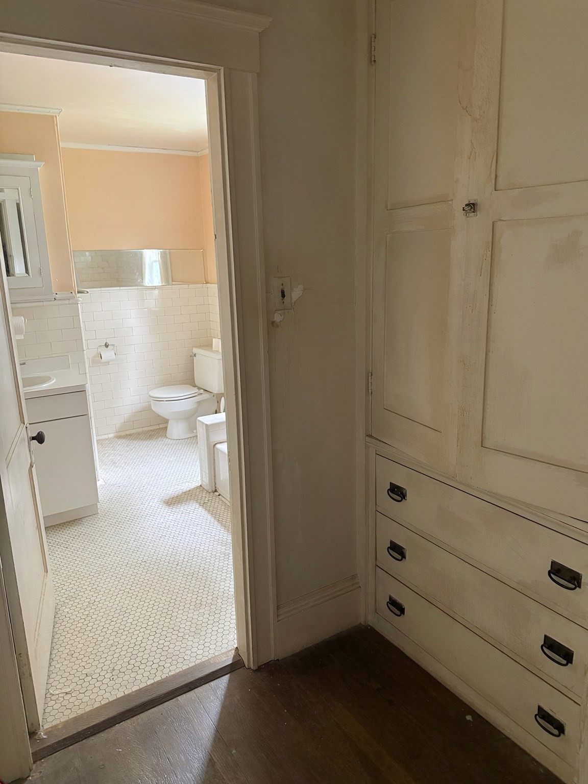 57L Benvenue St