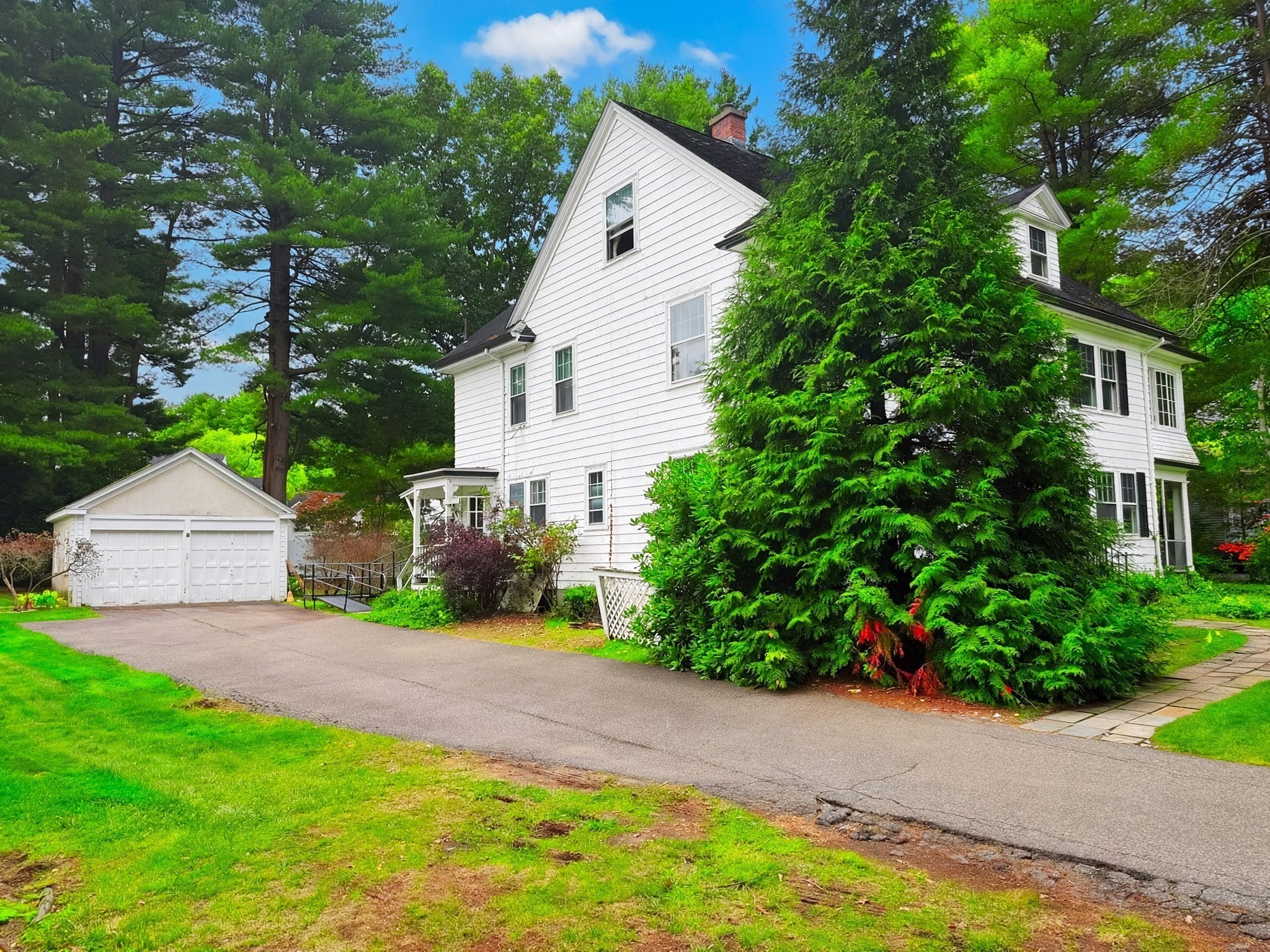 57L Benvenue St