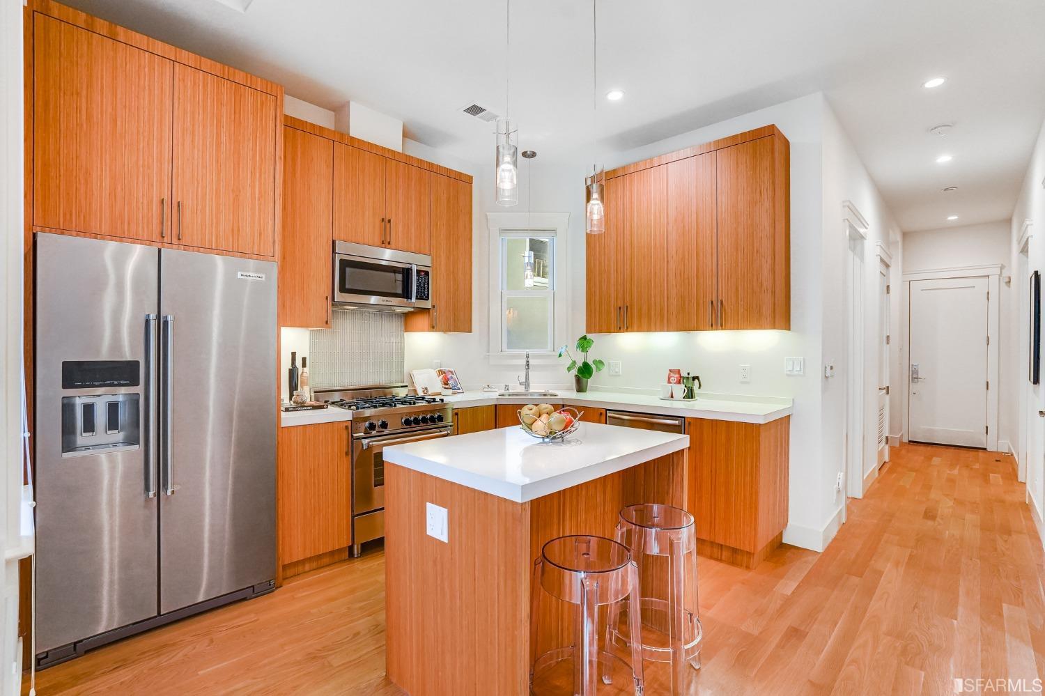 972 Dolores Street Unit: B