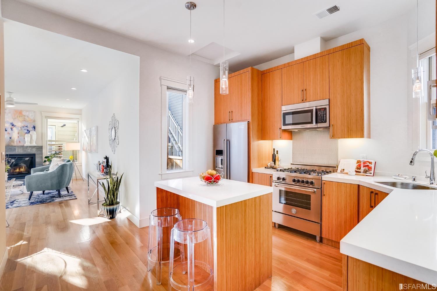 972 Dolores Street Unit: B