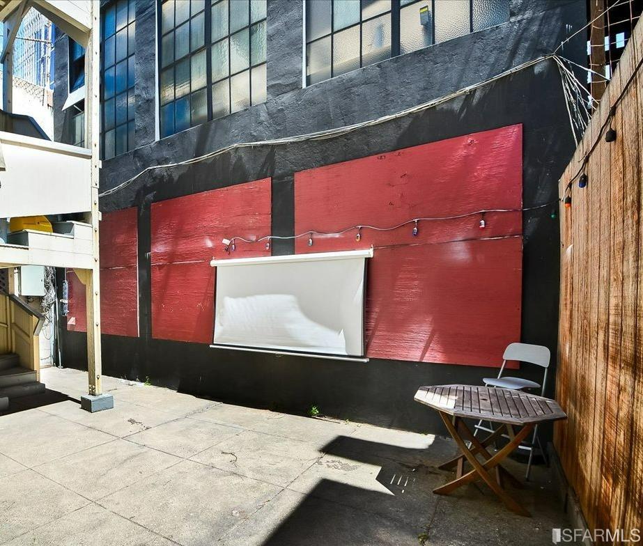 91 Stillman Street