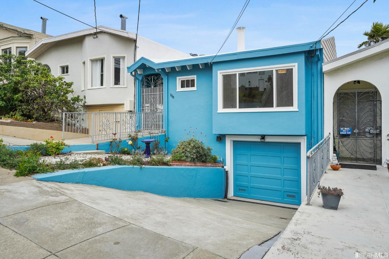 238 Staples Avenue