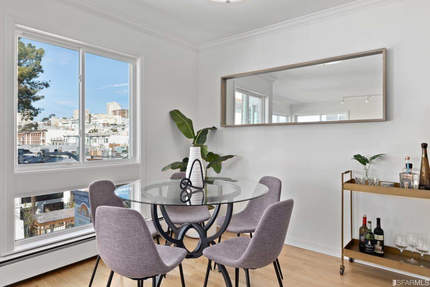 1545 Broadway Street Unit: 203