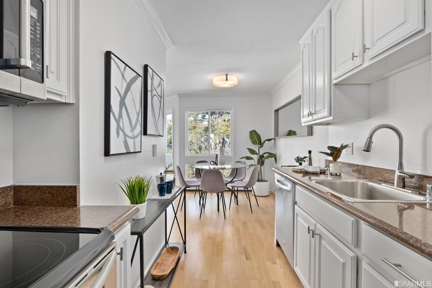 1545 Broadway Street Unit: 203