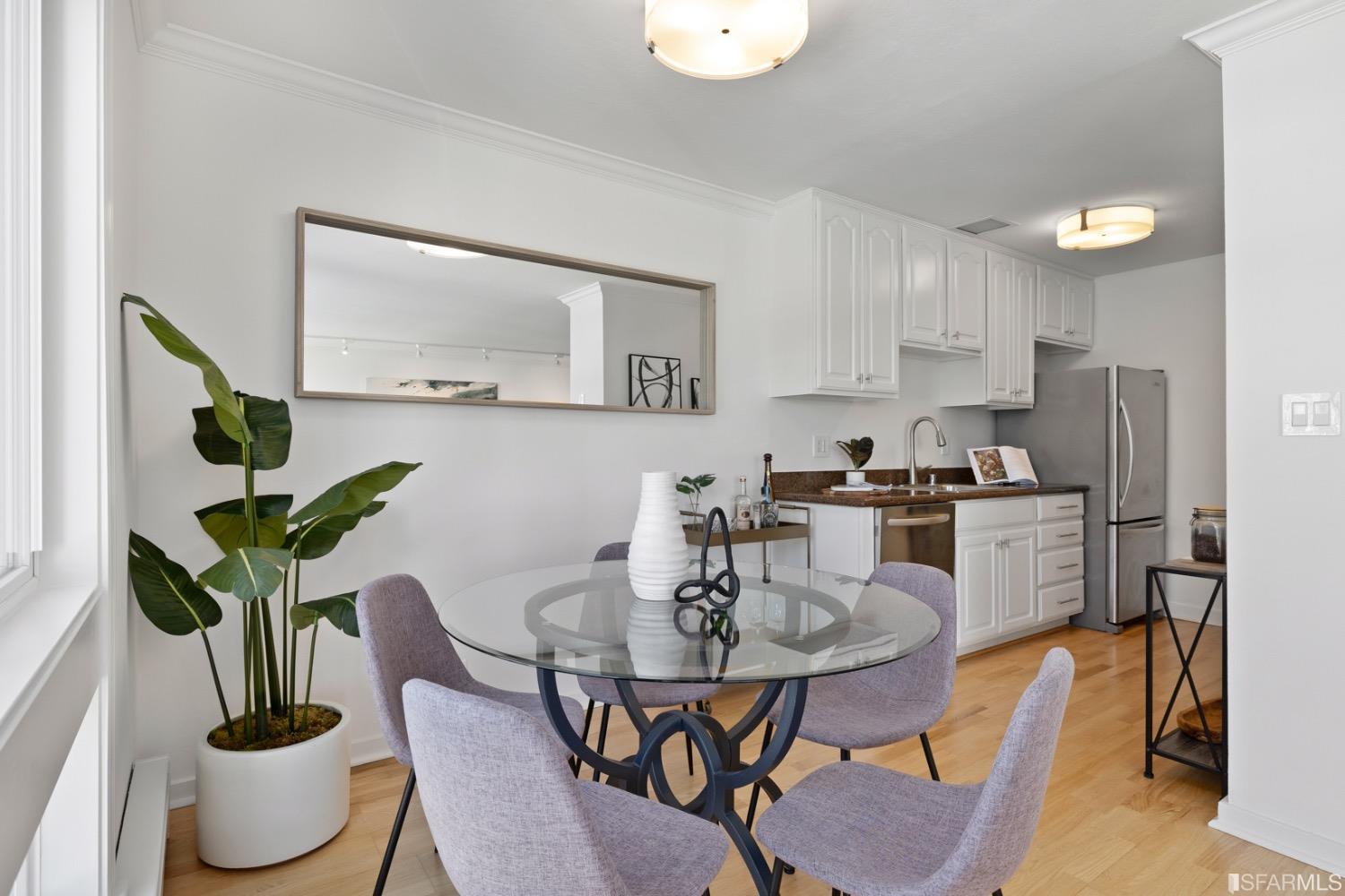 1545 Broadway Street Unit: 203