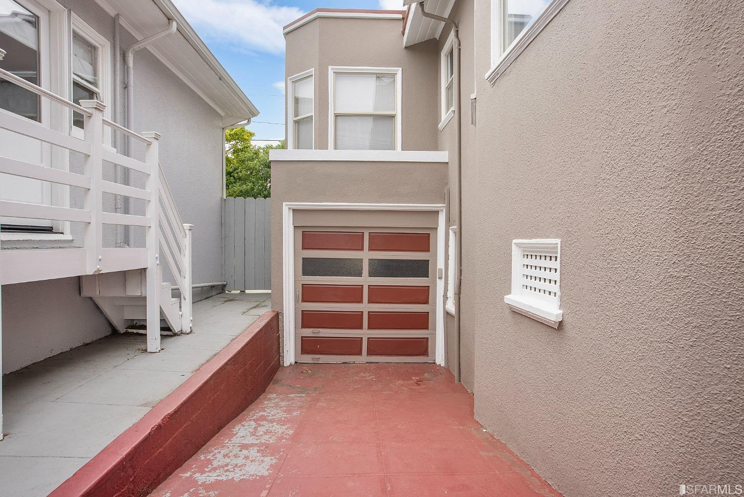 1357 Plymouth Avenue