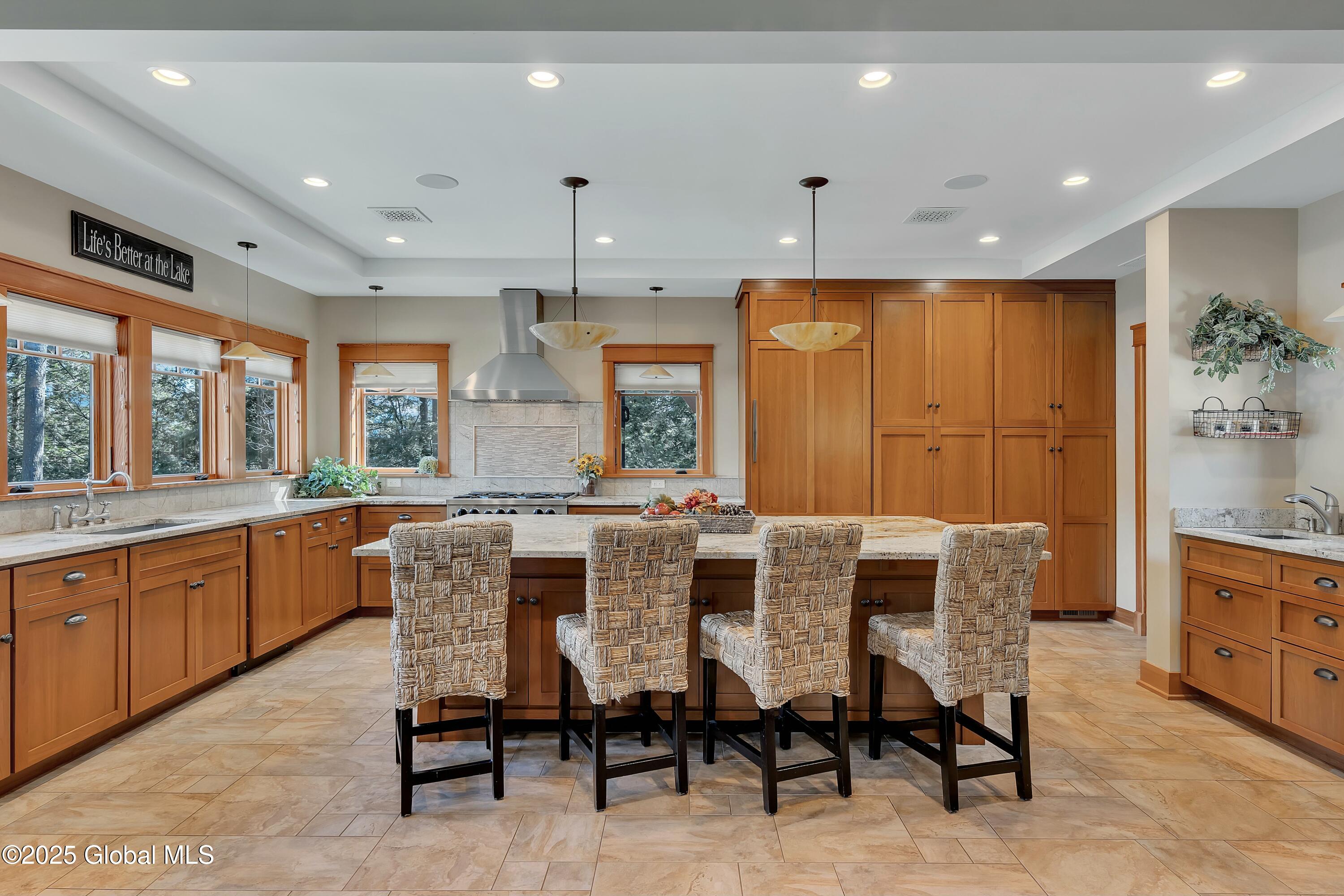 5666 Lake Shore Drive Drive